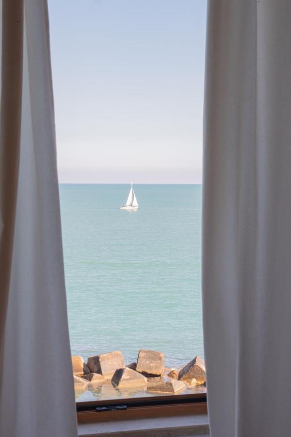 Apartamento Casa Sant Orsola La Finestra Sul Mare Molfetta Exterior foto